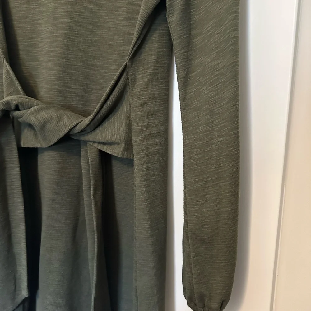 Olive Long Sleeve Dress - Picture 4 of 4